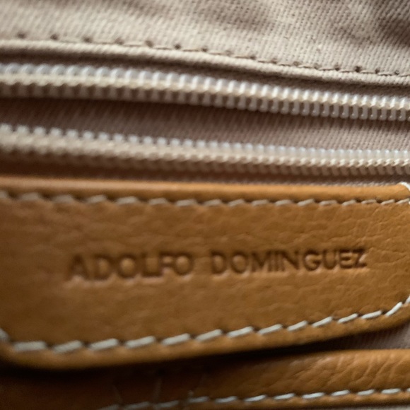 Adolfo Dominguez Handbag. - Picture 7 of 8